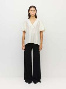 Romantic: Parker T (Textured Shimmer) Pearly