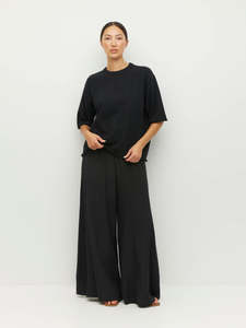 Rolled Hem T (Cotton Knit) Black