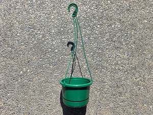Equipment Tools Supplies: 15cm Hanging Pot 1.5L With Tray
