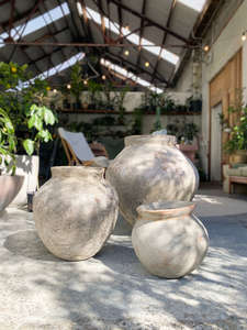Pots Planters: Advika Water Pot