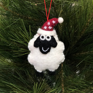 Pashom Felt Christmas Hanging Decoration (Sheep with Hat)