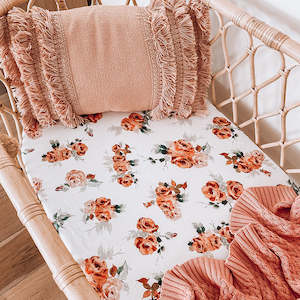 Snuggle Hunny Kids Bassinet Sheet (Rosebud)