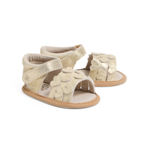 Footwear Sandals: Pretty Brave Hearts Baby Sandal (Gold Sparkle)