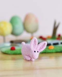 Tara Treasures Small Felt Rabbit (Pink)