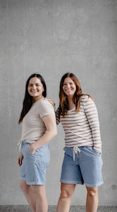 Unclassified: DEMI | Shorts Blue