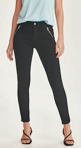 New Jeans: REVENGE | Jean Black