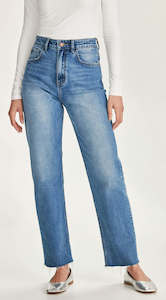 Sale All: BARCELONA | Jean Blue