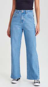 FERGIE | Wide Leg Jean Light Blue