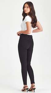 New Jeans: CHEEKY | Push Up Jean Black