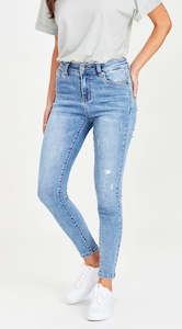 Under 50: ROBBIE Jean Blue