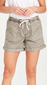 Sale Under 30: MABEL | Shorts Khaki