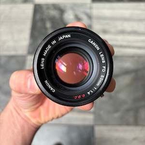 Canon F Mount: Canon 50mm 1.4 S.S.C lens