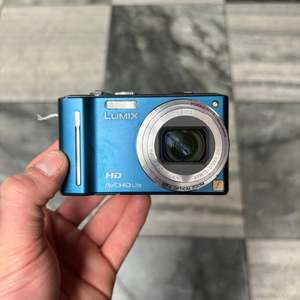 Panasonic Lumix DMC-ZS7