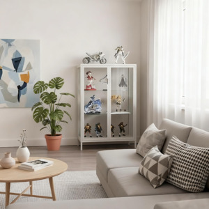 Frontpage: Aura Display Cabinet