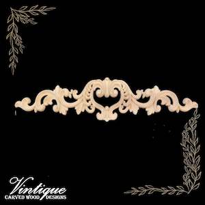 Wood Carved Appliques And Onlays: Royal Heart Carved wood Centre Applique 40cm x 10cm