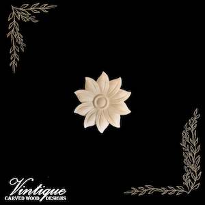 Centre Sunflower wood applique 5cm Diameter