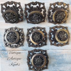 Vintage Knobs For Drawers And Cabinets: Antique Used Lovely floral cabinet knob with base (lot of 5 pieces) 38mm dia