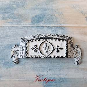 Cast Iron Handles Knobs For Furniture And Doors And Windows: Distressed White Cast Iron Rectangle Cup Drawer Handle 118mm long