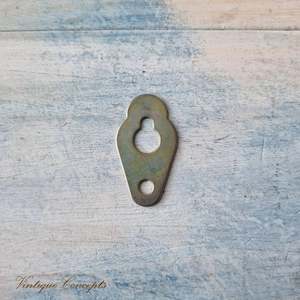 Picture Hanging Hardware: Small Keyhole Plate / Picture / Mirror hanger 33mm x 13mm