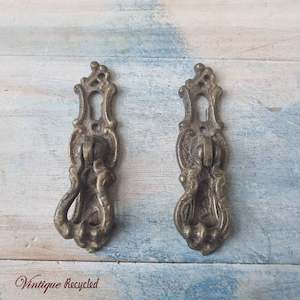 antique solid brass Drawer Drop hand;le with keyhole (pair)