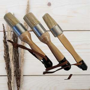 Specialty Paint Brushes: Chalk Brush Combo Pack Flat and Round Brush Triple pack