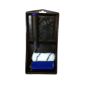 Paint Roller Kits: 100mm Chalk Paint Roller Kit with 2 sleeves from oldfields-great for Chalk Paint-clearence