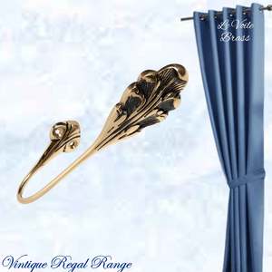 Vintage Metal Hardware: Le Voile Polished Brass Scallop curtain / drape Sweep 170mm