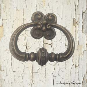 ant gold Retro flower handle 1970,s 88mm x 64mm-recycled gem
