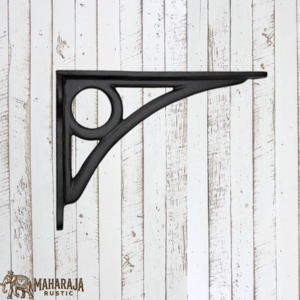 New Collection: Cast iron shelf bracket 142mmx 104mm (MAJ-813)