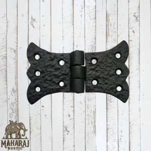 New Collection: Antique Cast Iron Strap Butterfly Hinge -90mm x 53mm (MAJ-801)