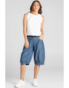 Jada Short Basic (Chambray) - Shorts : Just Looking - Boom Shankar S24