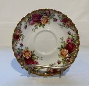 Vintage Finds: Royal Albert Old Country Roses Saucer
