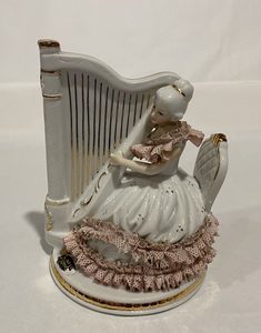 Vintage Finds: Kato Kogei Figurine - Woman Playing a Harp