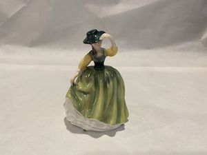 Vintage: Royal Doulton Buttercup Figurine
