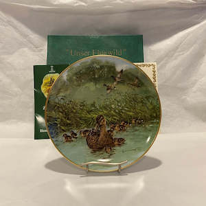 Vintage: Kaiser Hannes Liederley Wall Plate Bird Series Mother