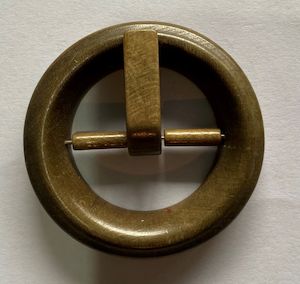 Buckles Buttons: Vintage Plastic Round Coat Buckle