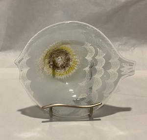 Crystal Glass: Edwin D. Walter Glass Art Vintage Fish Dish