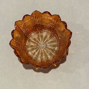 Crystal Glass: Carnival Glass Scalloped Dish