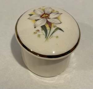 Daffodils Oval Trinket Box