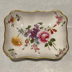 Vintage Finds: Royal Crown Derby Posies Rectangle Trinket Dish 1967