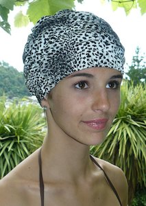 Shower Caps: Fashy shower cap - black white animal print