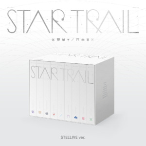 PRE-ORDER: STELLIVE 1st Album - STAR TRAIL (Random)