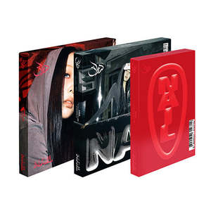 PRE-ORDER: Yves 4th EP Album - NAIL (Deluxe Ver.) 2 Version Set + Limited Edition Ver. (MD)