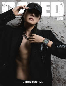 Soloists: PRE-ORDER: Dazed & Confused Korea Magazine - j-hope (August 2026)