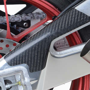 R&G Carbon Swingarm Guard