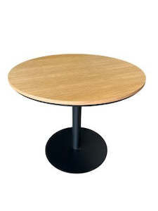 Dining table: Small dining table Oak veneer