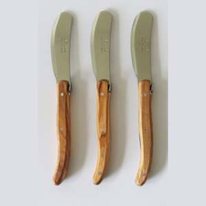 Butter Knife: Laguiole Short butter knife  Olive wood handle (HW)