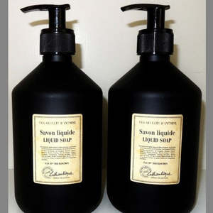 Lothantique Black Liquid soap Pump Bottle