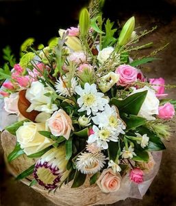 Products: Pinks and Creams - Kakariki Flowers