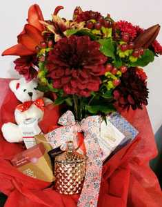 Products: Valentines Pamper Pack - Kakariki Flowers